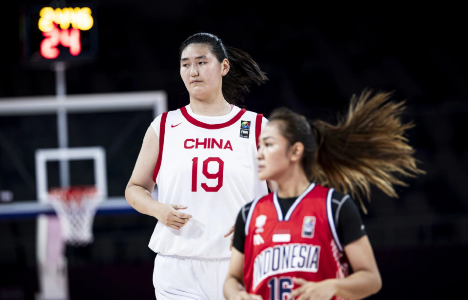 关于亚洲杯-张子宇11分钟13分女篮胜印尼51分的信息